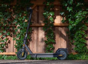 Marque française de trottinettes électriques LAB'ELLE