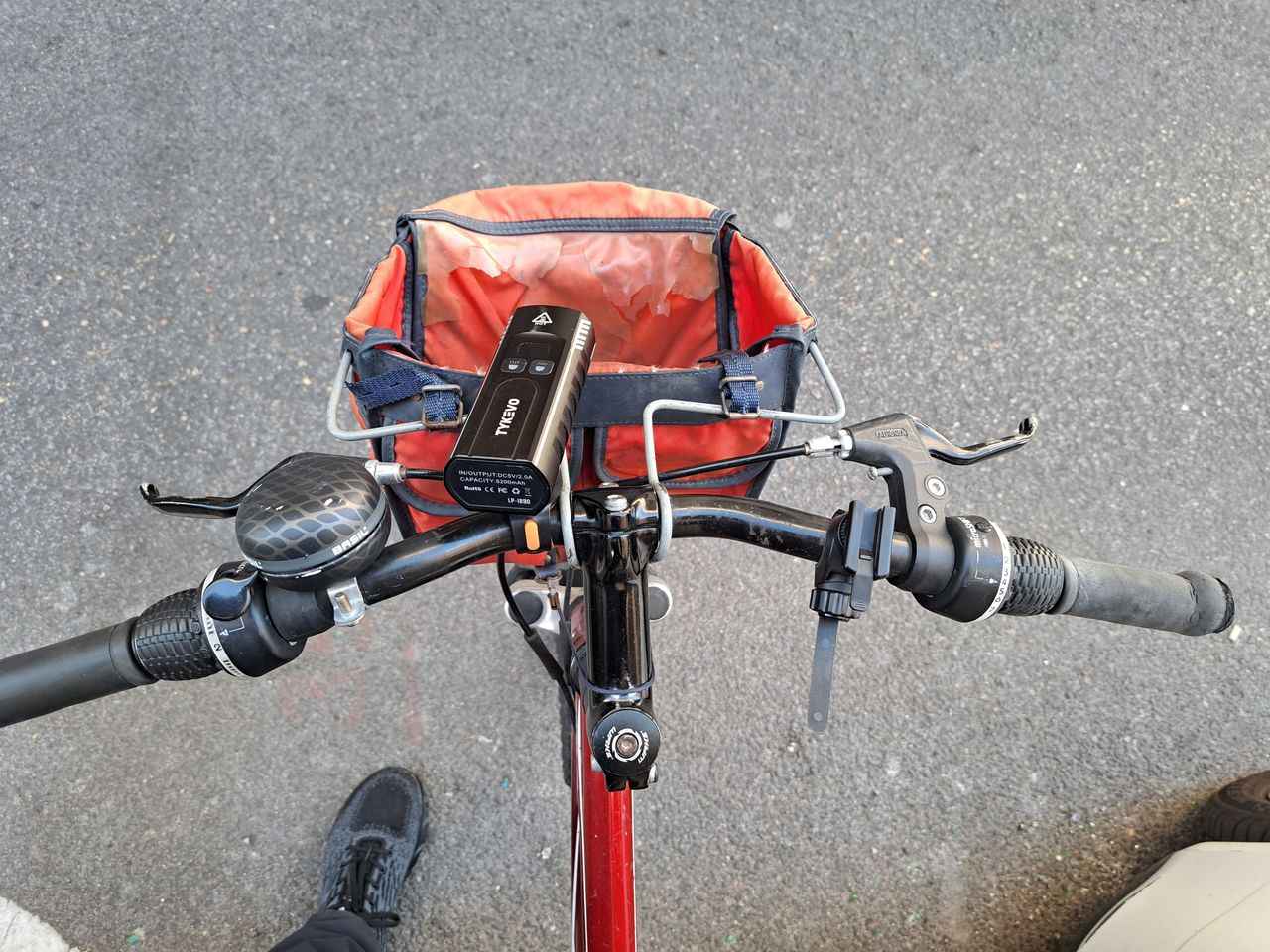Régler le cintre (guidon) d'un vélo de route